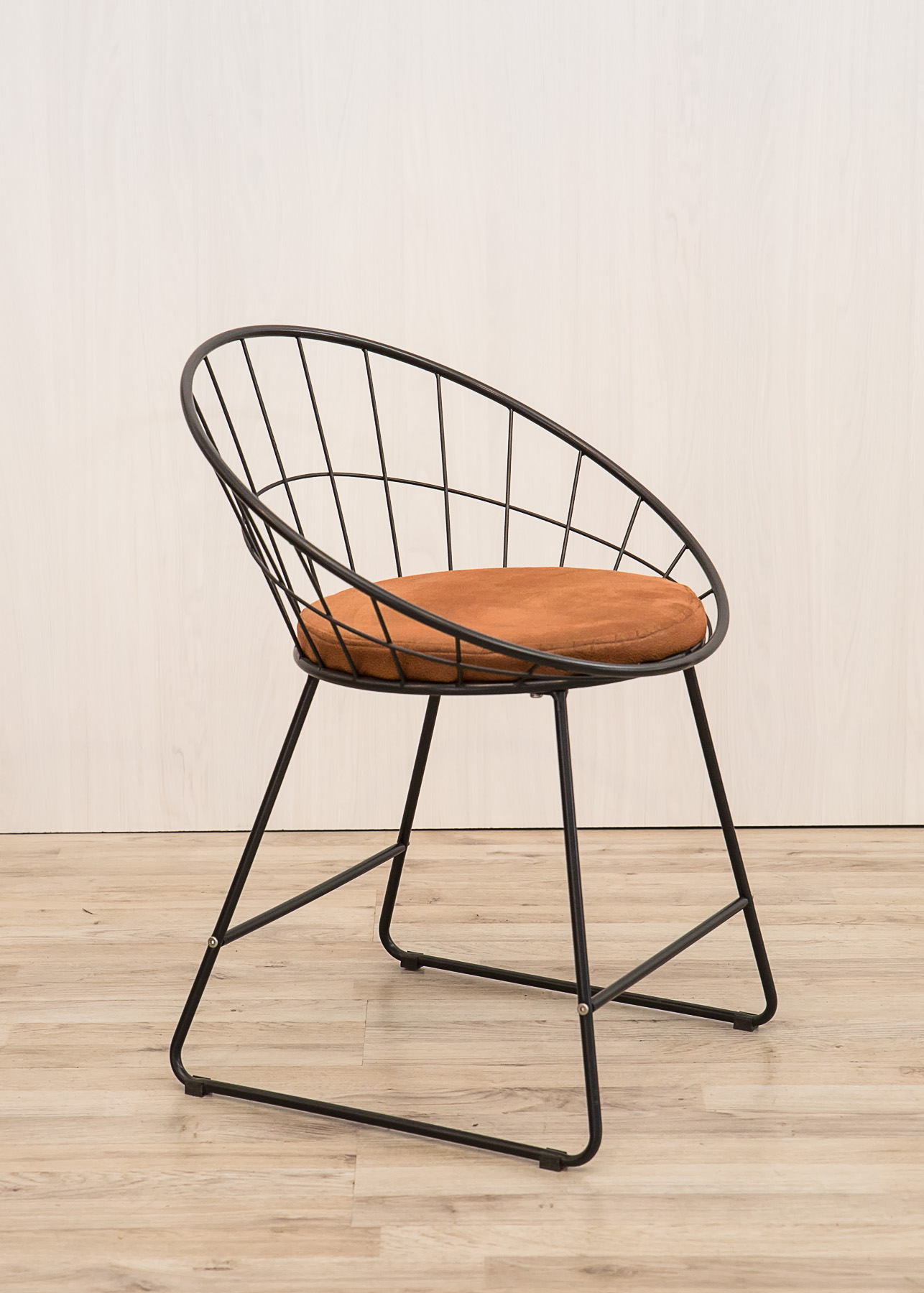 #2024075-bCH – Metal Clamback Dinning Chair